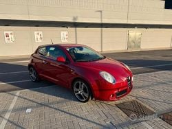 Rosso Usata 2010 Alfa Romeo MiTo Due volumi | 2490 € (Super prezzo)
