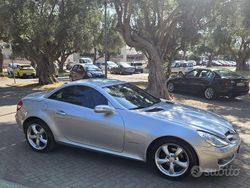 Grigio Usata 2005 Mercedes SLK200 Cabrio | 10.500 € (Buon prezzo)