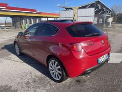 Usata 2014 Alfa Romeo Giulietta Turismo Tre volumi | 10.500 € (Molto cara)
