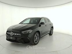 Nero Nuova 2025 Mercedes GLA200 SUV | 47.390 € (Buon prezzo)