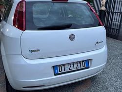 Bianco Usata 2009 Fiat Grande Punto Due volumi | 2500 € (Buon prezzo)