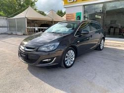 Grigio scuro Usata 2015 Opel Astra Cosmo Station wagon | 6500 € (Buon prezzo)
