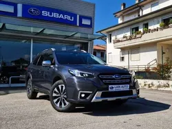 Grigio Usata 2023 Subaru Outback Premium SUV | 38.000 € (Ottimo prezzo)