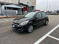 Nero Usata 2019 Peugeot 208 Allure Due volumi | 7999 € (Super prezzo)