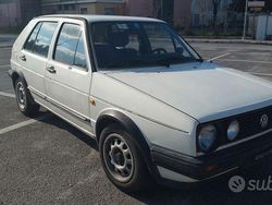 Usata 1984 VW Golf II Tre volumi | 2800 €