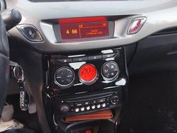 Marrone Usata 2012 Citroën C3 Due volumi | 7500 € (Molto cara)