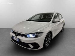 Grigio Usata 2023 VW Polo Life Tre volumi | 16.900 € (Buon prezzo)
