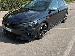 Nero Usata 2019 Fiat Tipo Sport Tre volumi | 14.500 € (Molto cara)