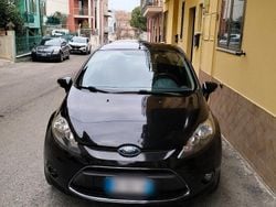 Nero Usata 2008 Ford Fiesta Due volumi | 4600 €