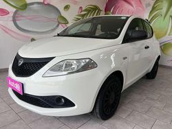 Bianco Usata 2019 Lancia Ypsilon S Due volumi | 10.490 € (Buon prezzo)