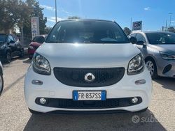 Bianco Usata 2018 Smart ForFour Passion Due volumi | 12.900 € (Molto cara)
