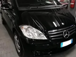 Usata 2009 Mercedes A200 Tre volumi | 4000 € (Buon prezzo)