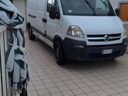 Usata 2010 Opel Movano Tre volumi | 3500 €