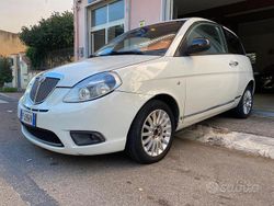 Bianco Usata 2012 Lancia Ypsilon S Due volumi | 4490 € (Ottimo prezzo)