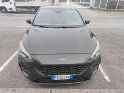 Usata 2019 Ford Focus ST-Line Tre volumi | 15.000 € (Buon prezzo)