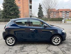 Blu Usata 2016 Lancia Ypsilon Gold Due volumi | 10.000 € (Buon prezzo)
