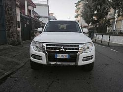 Usata 2016 Mitsubishi Pajero Intense SUV | 25.000 € (Molto cara)