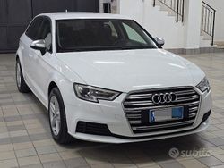 Bianco Usata 2017 Audi A3 Tre volumi | 17.500 € (Cara)