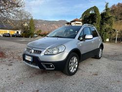 Grigio Usata 2009 Fiat Sedici Emotion SUV | 5900 € (Buon prezzo)