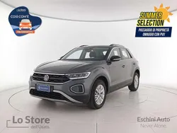 Indium grey metallizzato nero Usata 2024 VW T-Roc Life SUV | 23.000 € (Super prezzo)