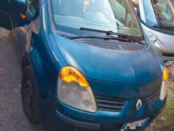 Usata 2005 Renault Modus Monovolume | 2000 €