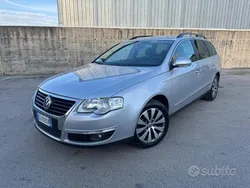 Argento Usata 2009 VW Passat Comfortline Station wagon | 3950 € (Buon prezzo)