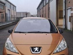 Other Usata 2007 Peugeot 207 Tre volumi | 2499 € (Buon prezzo)