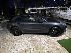 Grigio Usata 2019 Porsche Macan SUV | 42.500 € (Cara)