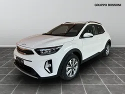 Bianco Nuova 2025 Kia Stonic Style SUV | 19.950 € (Buon prezzo)