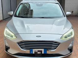 Grigio Usata 2019 Ford Focus Station wagon | 7490 € (Ottimo prezzo)