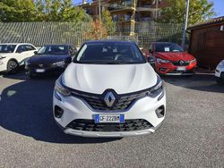 Bianco nacrè tetto nero Usata 2021 Renault Captur Intens SUV | 16.200 € (Buon prezzo)
