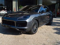 Grigio Usata 2020 Porsche Cayenne SUV | 67.999 € (Molto cara)
