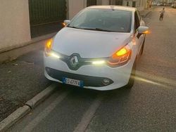 Bianco Usata 2013 Renault Clio IV Tre volumi | 6400 € (Buon prezzo)