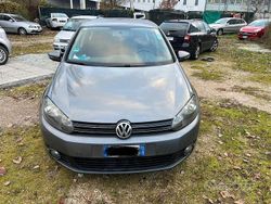 Grigio Usata 2010 VW Golf VI Highline Due volumi | 2900 € (Ottimo prezzo)
