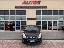 Nero Usata 2013 Opel Corsa Tre volumi | 2800 € (Buon prezzo)