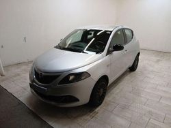 Argento Usata 2021 Lancia Ypsilon Silver Due volumi | 8990 € (Ottimo prezzo)