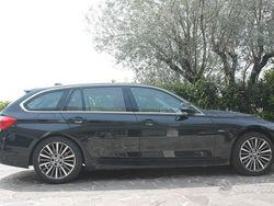 Nero Usata 2016 BMW 320 Luxury Line Station wagon | 13.000 € (Buon prezzo)