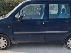 Blu Usata 2001 Opel Agila Due volumi | 1000 €