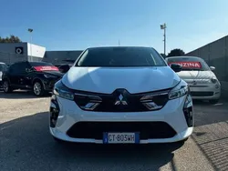 Bianco Usata 2024 Mitsubishi Colt Invite Tre volumi | 15.200 € (Buon prezzo)