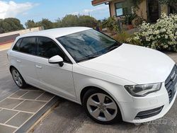 Bianco Usata 2015 Audi A3 Tre volumi | 11.000 €