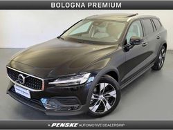 Onyx black Nuova 2025 Volvo V60 CC Plus Station wagon | 54.000 €
