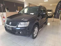 Nero Usata 2011 Suzuki Grand Vitara SUV | 8900 € (Buon prezzo)