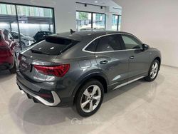 Gray Nuova 2025 Audi Q3 Sportback S-Line SUV | 45.500 €