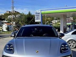 Usata 2024 Porsche Macan SUV | 74.000 € (Buon prezzo)