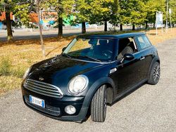 Nero Usata 2010 Mini Cooper D Due volumi | 5200 € (Buon prezzo)