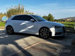 Bianco Usata 2015 Audi A3 S-Line Tre volumi | 14.000 € (Buon prezzo)