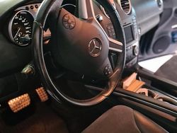 Nero Usata 2008 Mercedes 320 Station wagon | 13.000 €