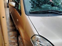 Giallo Usata 2005 Lancia Musa Monovolume | 2500 €