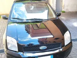 Nero Usata 2005 Ford Fusion Collection Monovolume | 1690 € (Ottimo prezzo)