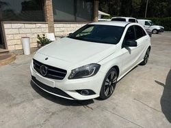 Bianco Usata 2015 Mercedes A200 Tre volumi | 13.999 € (Buon prezzo)